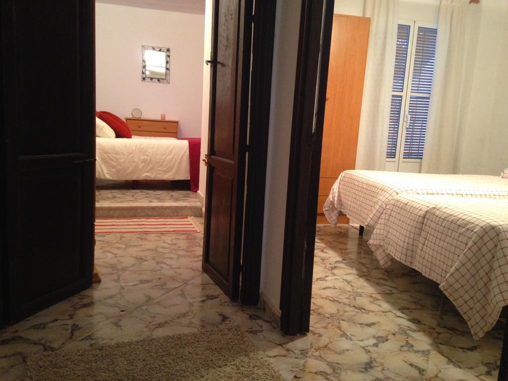 Casa De La Abuela Pepi Guest House Aracena Luaran gambar