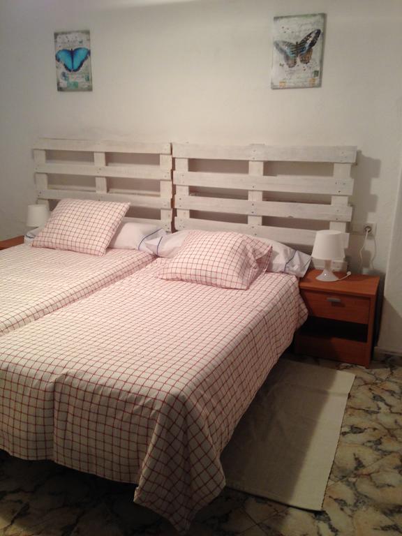 Casa De La Abuela Pepi Guest House Aracena Luaran gambar
