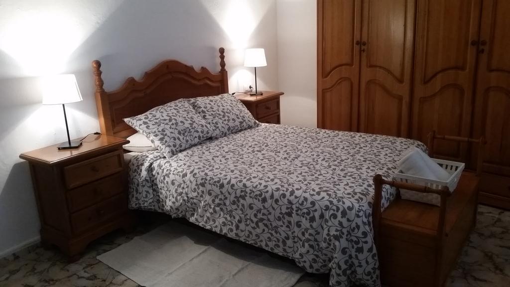 Casa De La Abuela Pepi Guest House Aracena Luaran gambar