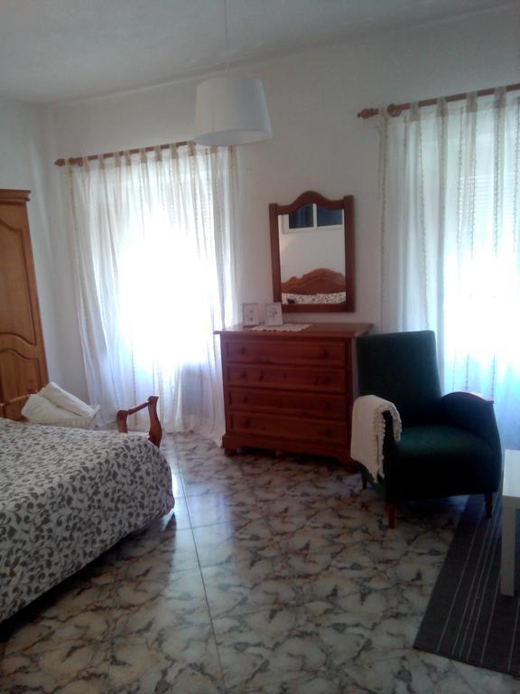 Casa De La Abuela Pepi Guest House Aracena Luaran gambar