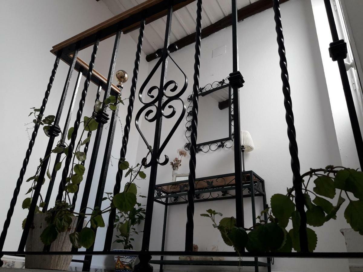 Casa De La Abuela Pepi Guest House Aracena Luaran gambar